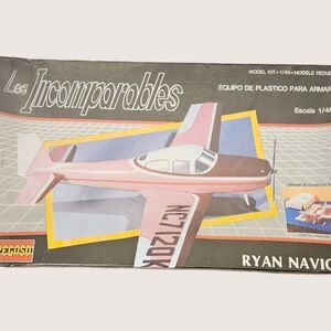Model Airplane by Pegaso Los Incomparaables -- ITEM #4042